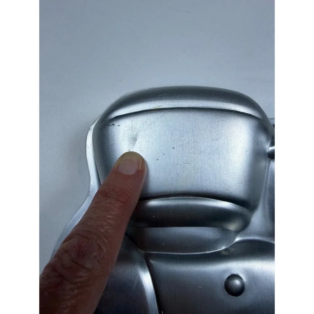 Wilton Vintage 1990 Locomotive Train Aluminum Cake Pan 2105-6500‎ Silver
